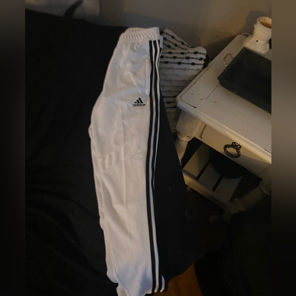 Like new Adidas’s pants xs